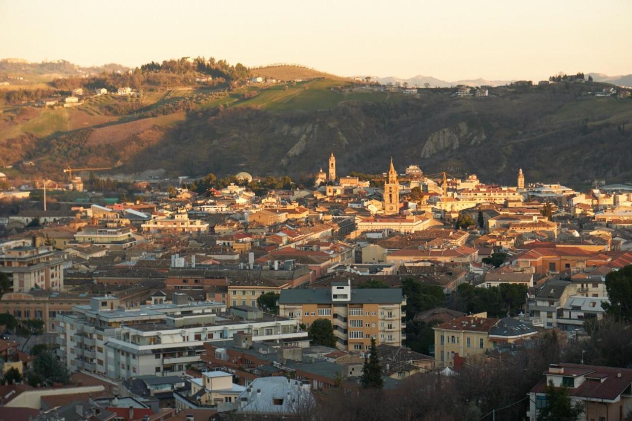 Apartmán Casa Rubini Teramo Exteriér fotografie